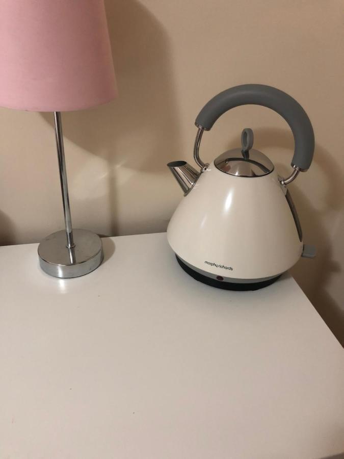 مانشستر Big Room Rusholme With Tv And Private Bathroom-Parking&Wifi المظهر الخارجي الصورة