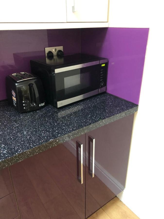 مانشستر Big Room Rusholme With Tv And Private Bathroom-Parking&Wifi المظهر الخارجي الصورة