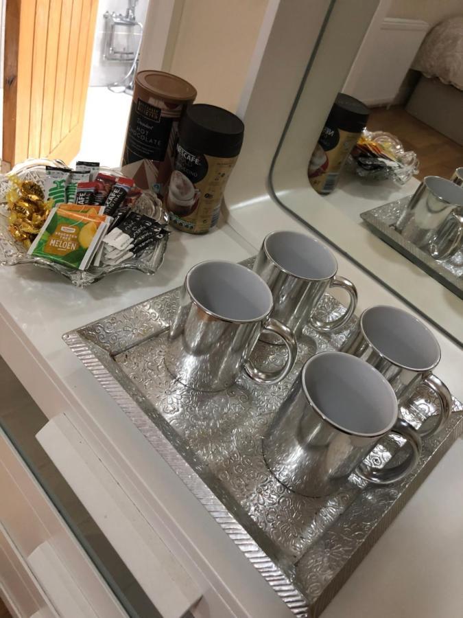 مانشستر Big Room Rusholme With Tv And Private Bathroom-Parking&Wifi المظهر الخارجي الصورة