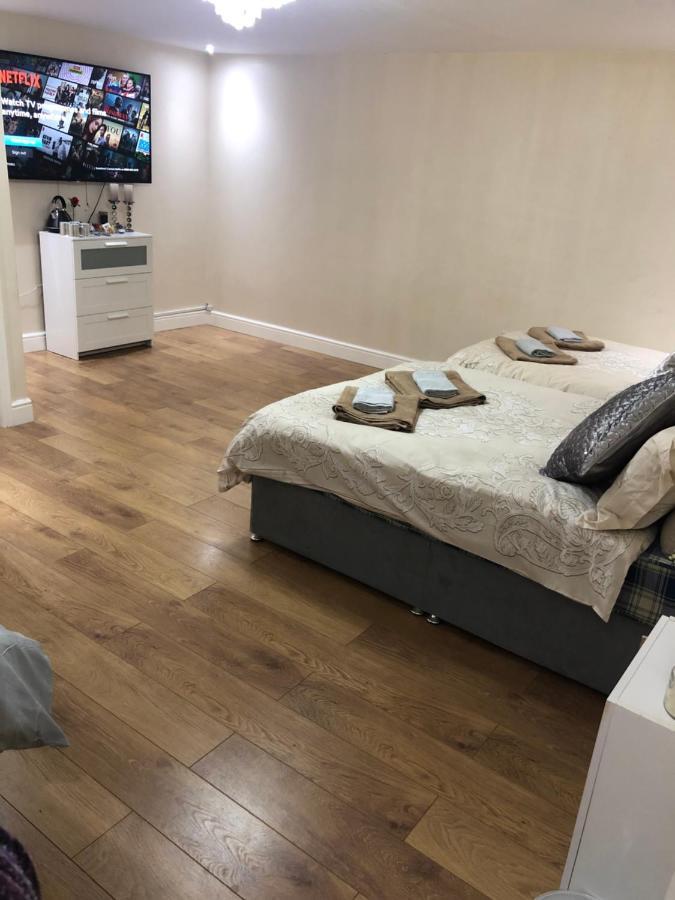 مانشستر Big Room Rusholme With Tv And Private Bathroom-Parking&Wifi المظهر الخارجي الصورة