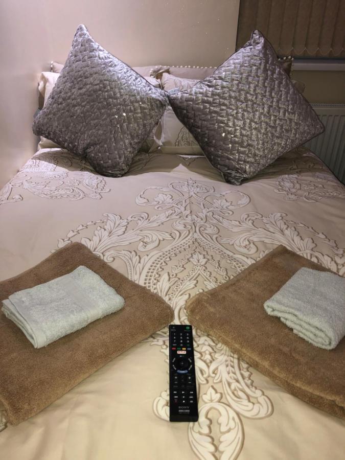 مانشستر Big Room Rusholme With Tv And Private Bathroom-Parking&Wifi المظهر الخارجي الصورة