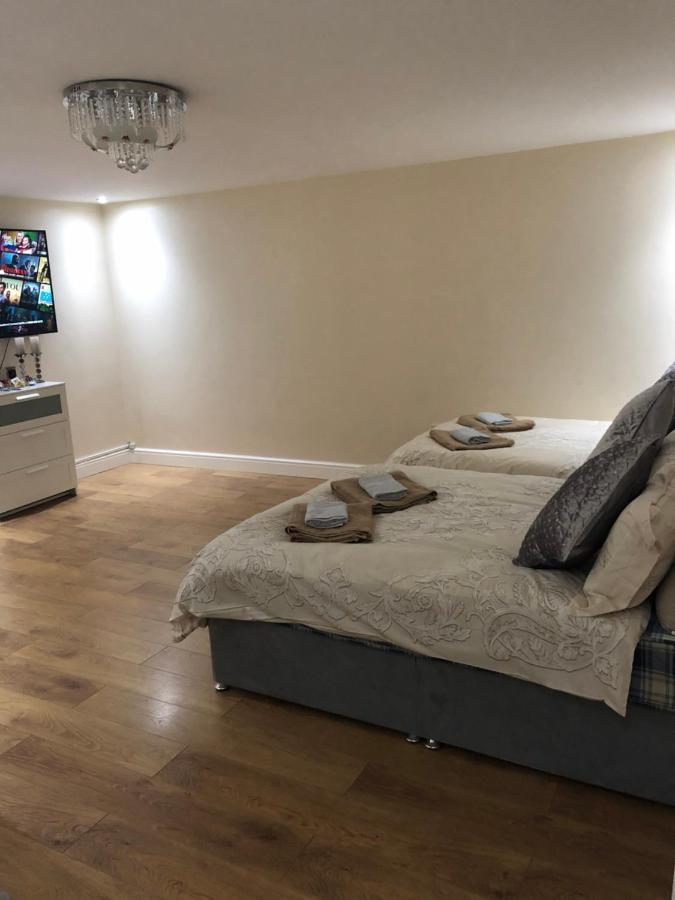 مانشستر Big Room Rusholme With Tv And Private Bathroom-Parking&Wifi المظهر الخارجي الصورة