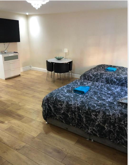 مانشستر Big Room Rusholme With Tv And Private Bathroom-Parking&Wifi المظهر الخارجي الصورة